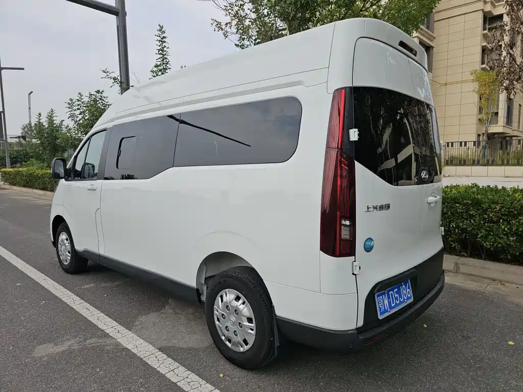MAXUS V70 — миниатюра 4