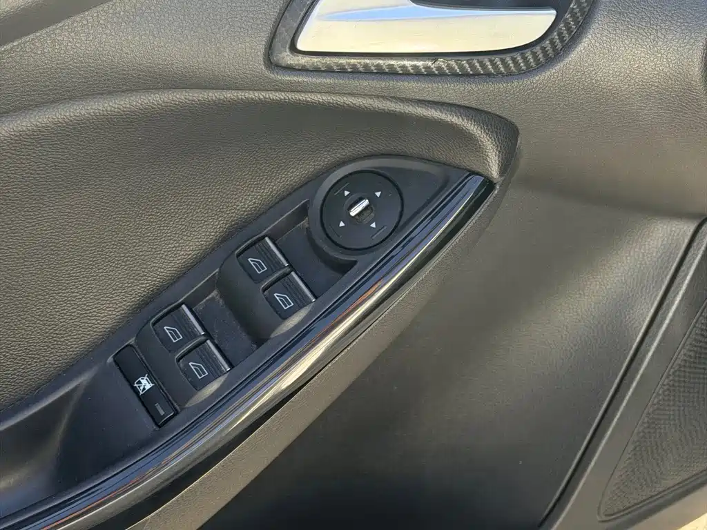 Ford Focus — миниатюра 12