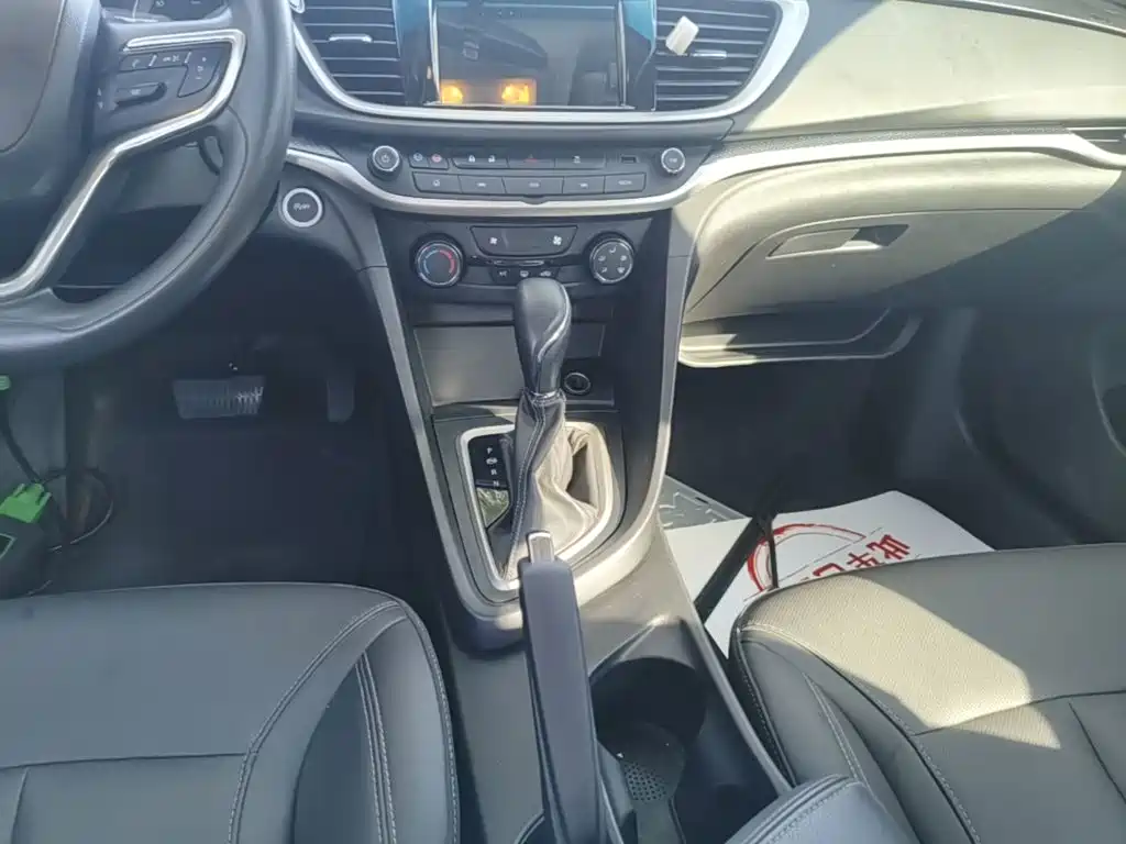 Buick Excelle — миниатюра 14