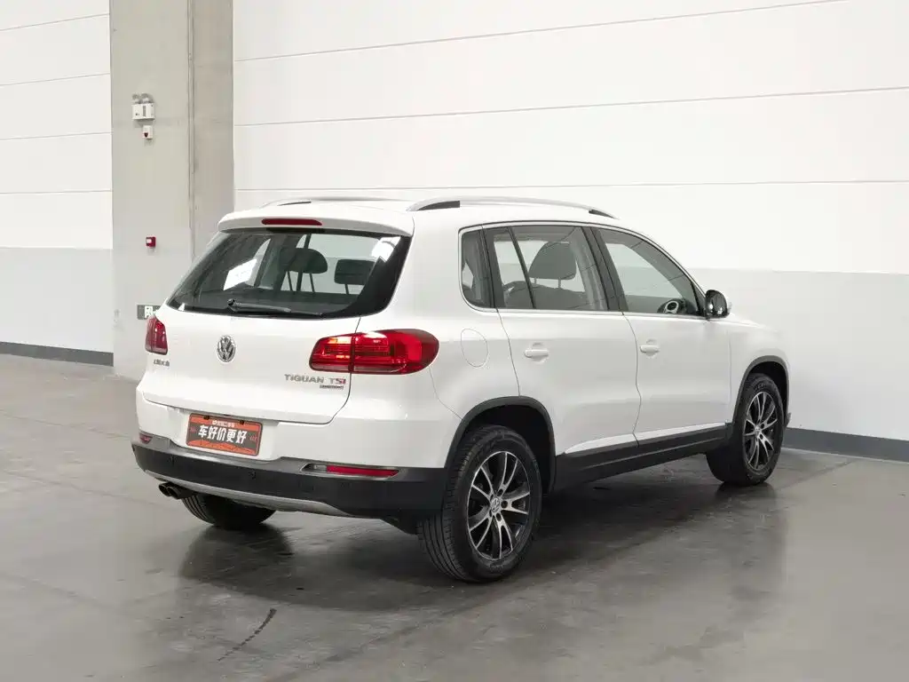 Volkswagen Tiguan — миниатюра 2