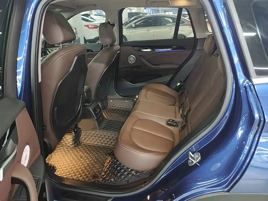BMW X1 — миниатюра 17