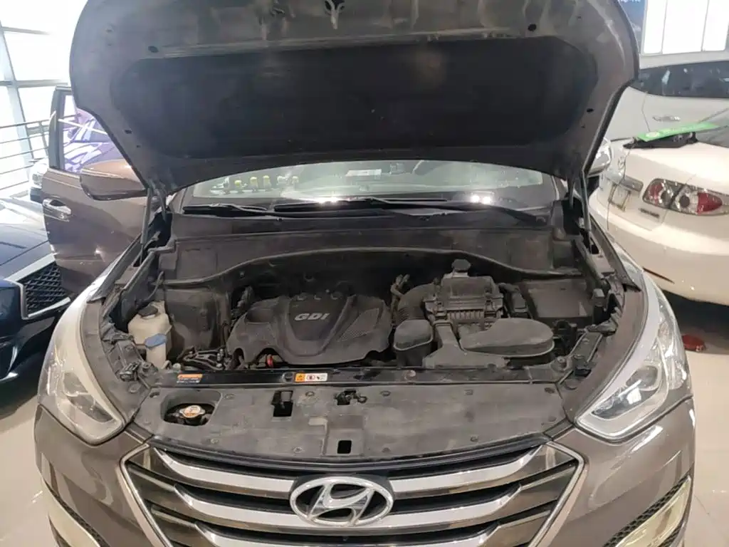 Hyundai Santa Fe — миниатюра 20