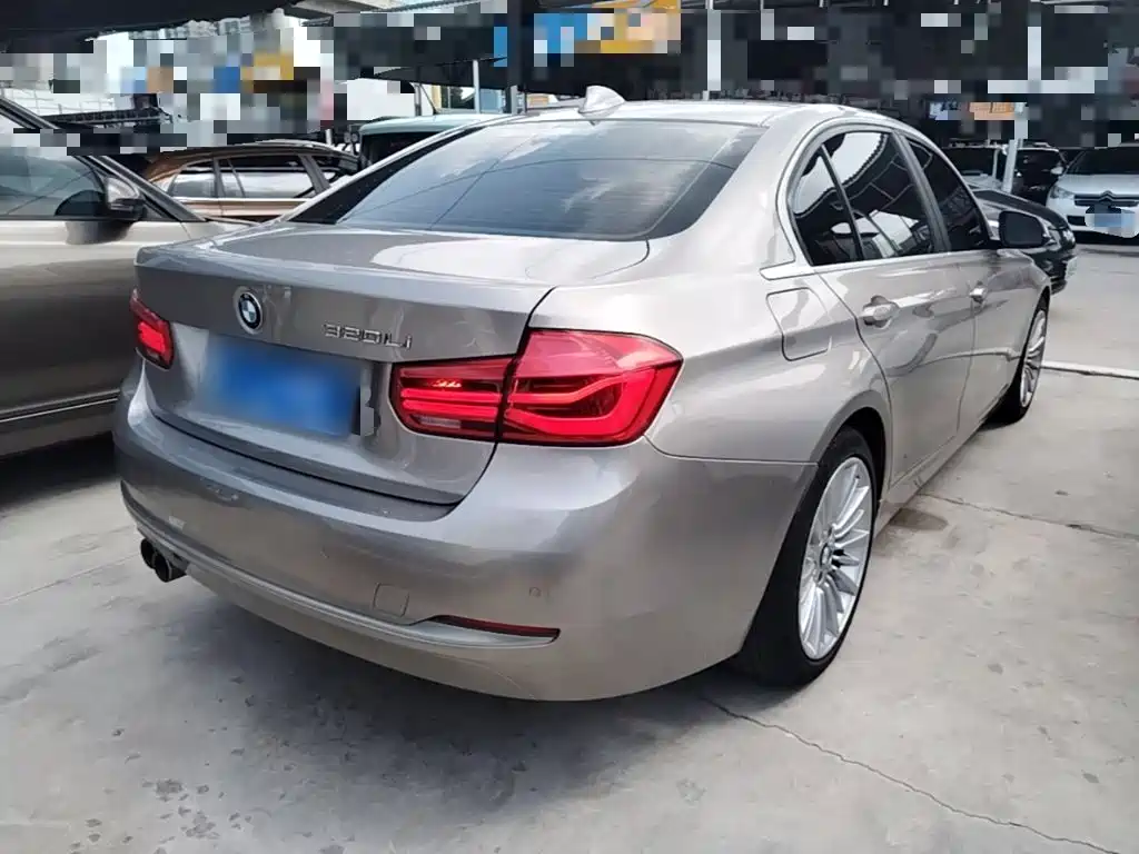 BMW 3 Series — миниатюра 7