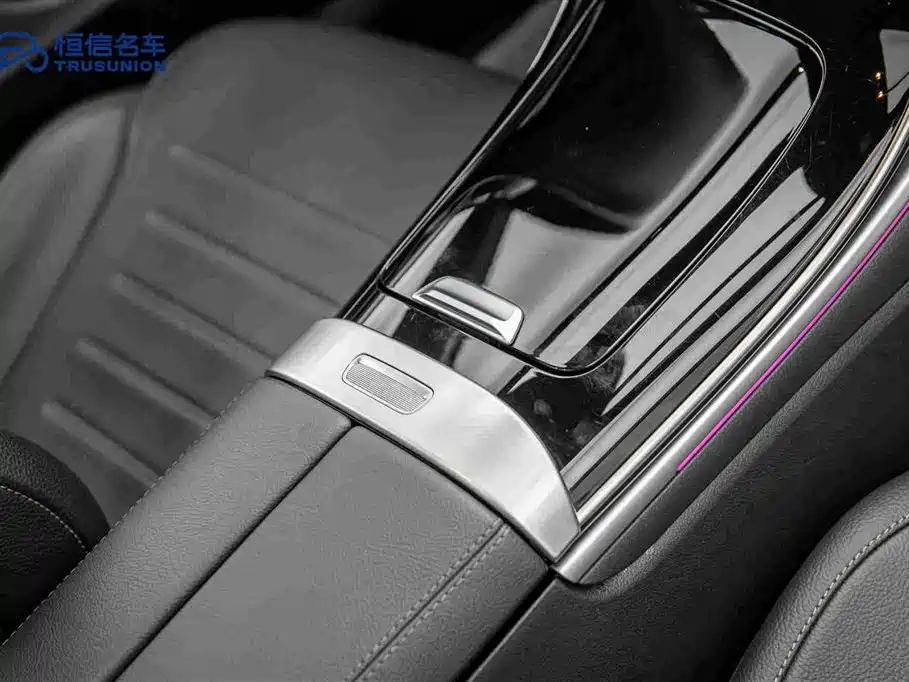Mercedes-Benz C-Class — миниатюра 19