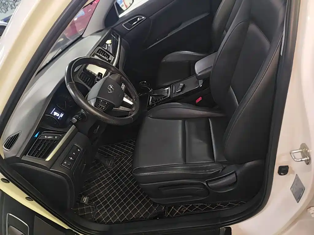 Hyundai Mistra — миниатюра 15