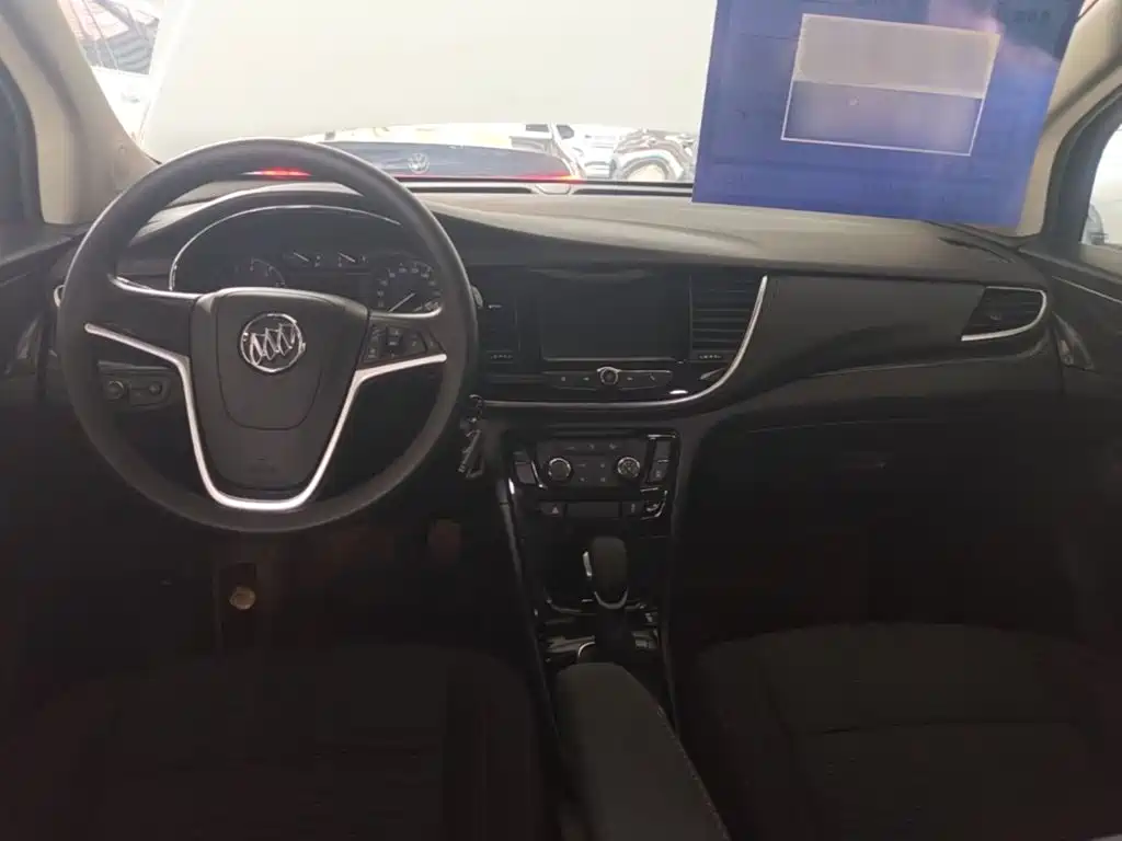 Buick Encore — миниатюра 10
