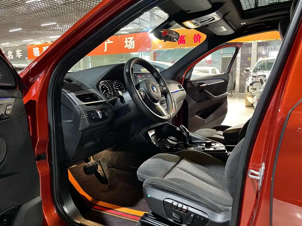 BMW X2 (Import) — миниатюра 7
