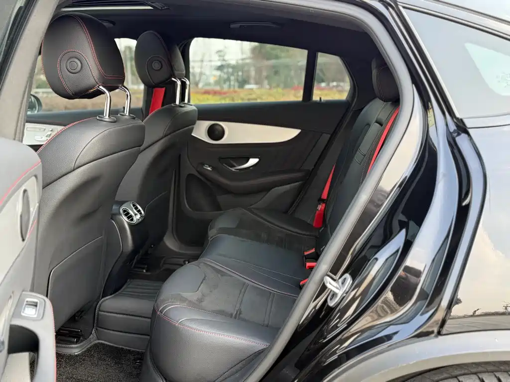 MERCEDES-BENZ GLC COUPE AMG