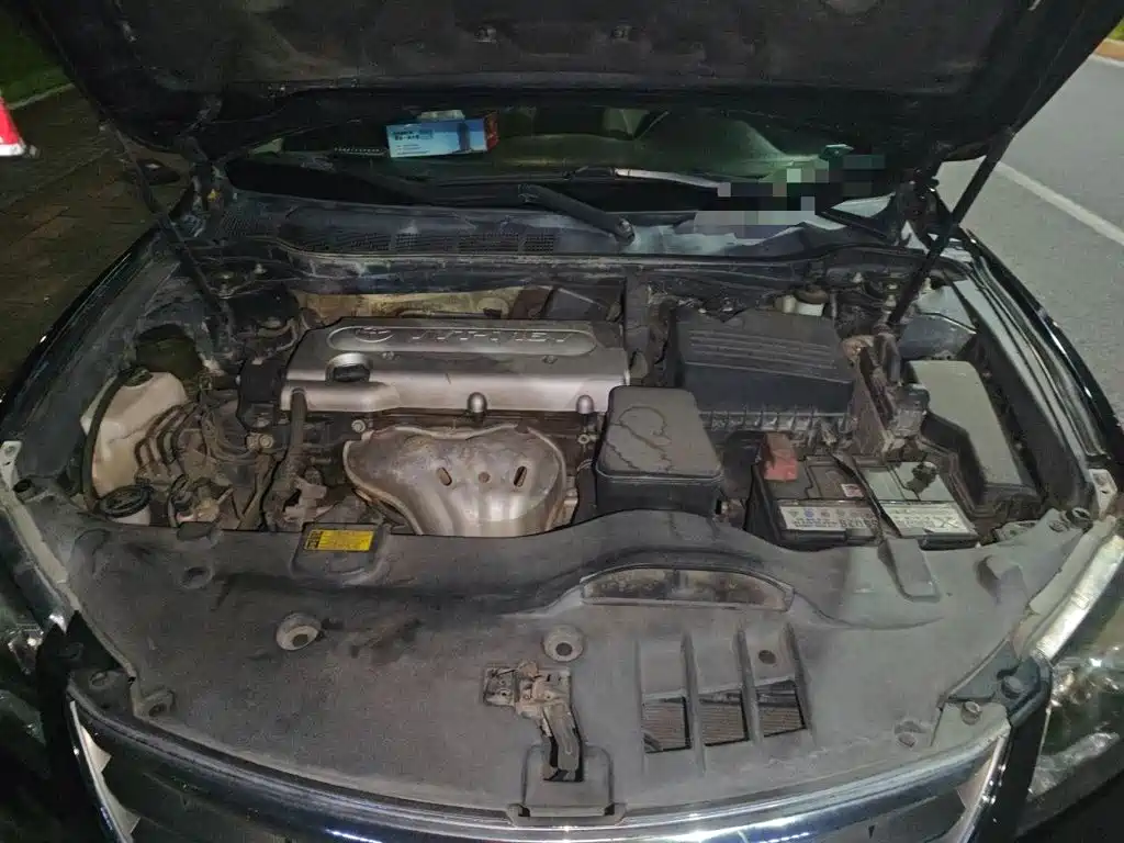 Toyota Camry — миниатюра 11