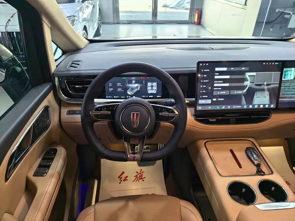 Hongqi Hongqi HQ9 PHEV — миниатюра 10