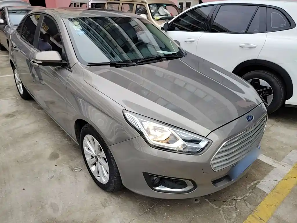 Ford Escort — миниатюра 22