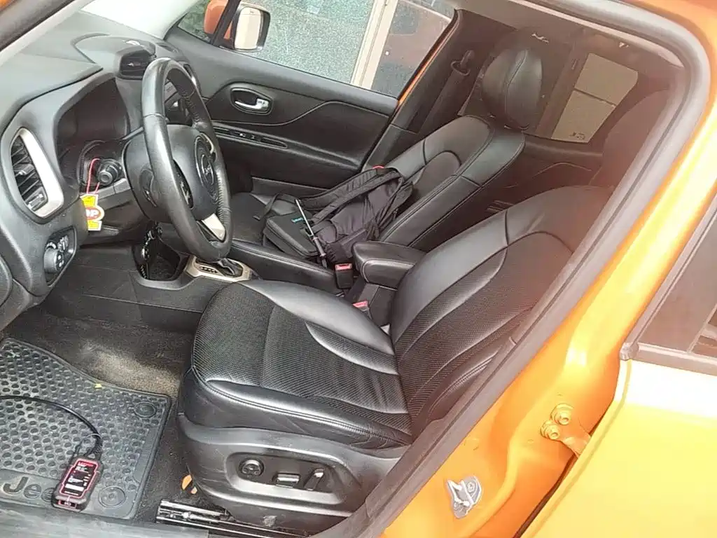 Jeep Renegade — миниатюра 15