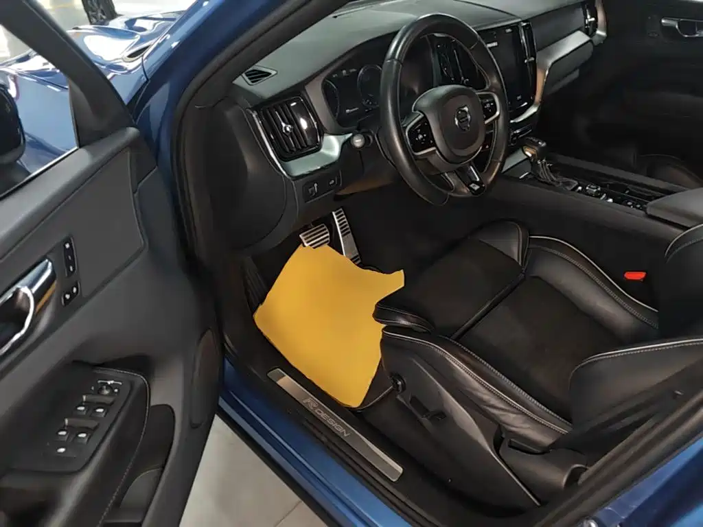 Volvo XC60 — миниатюра 16