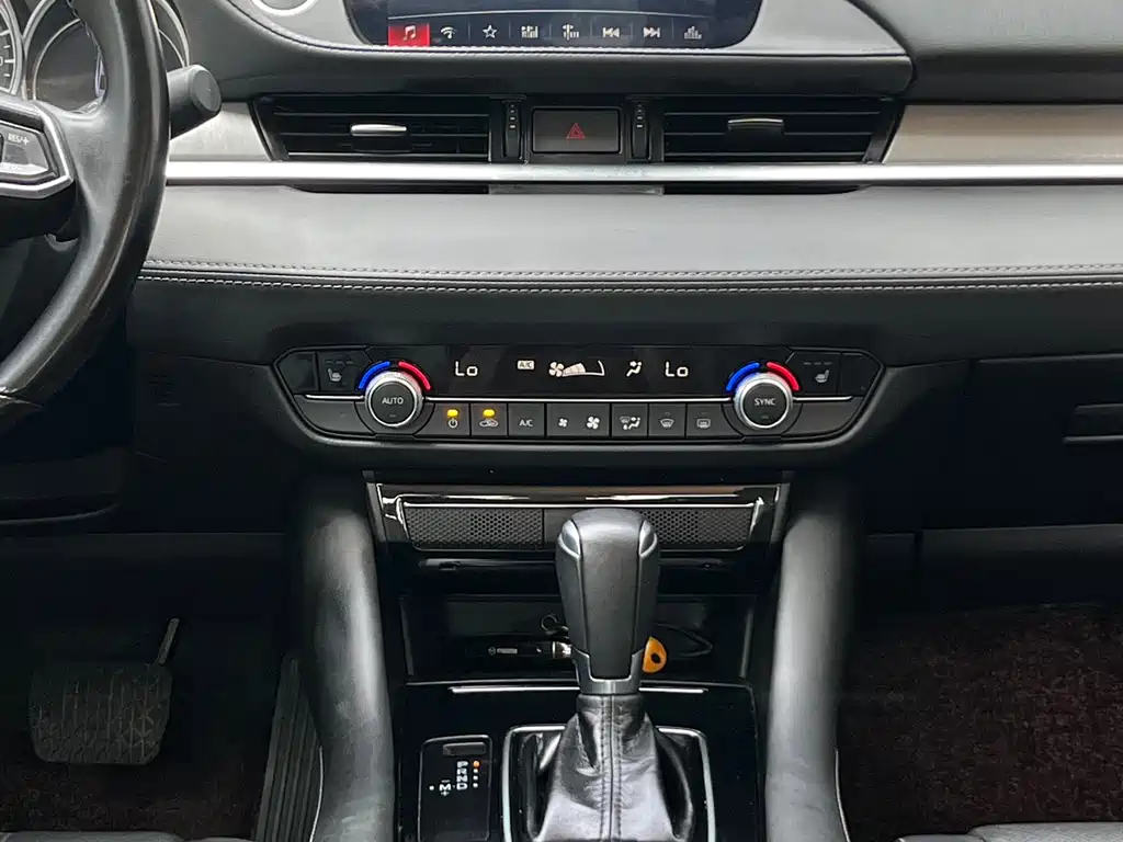 Mazda Atenza — миниатюра 13