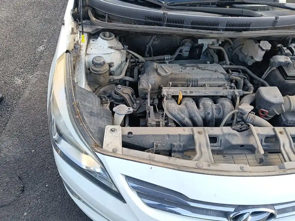 Hyundai Verna — миниатюра 20