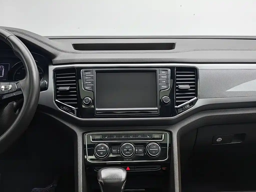 Volkswagen Teramont — миниатюра 12