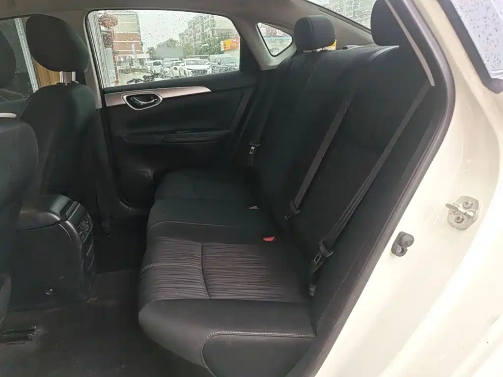 Nissan Sylphy — миниатюра 17