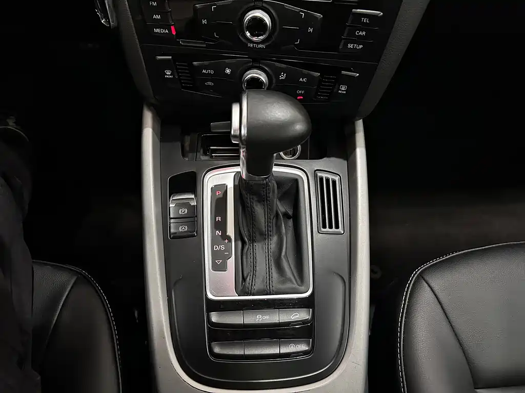 Audi Q5 — миниатюра 11
