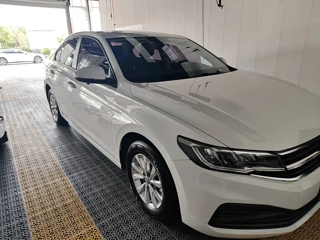 Volkswagen Bora — миниатюра 4