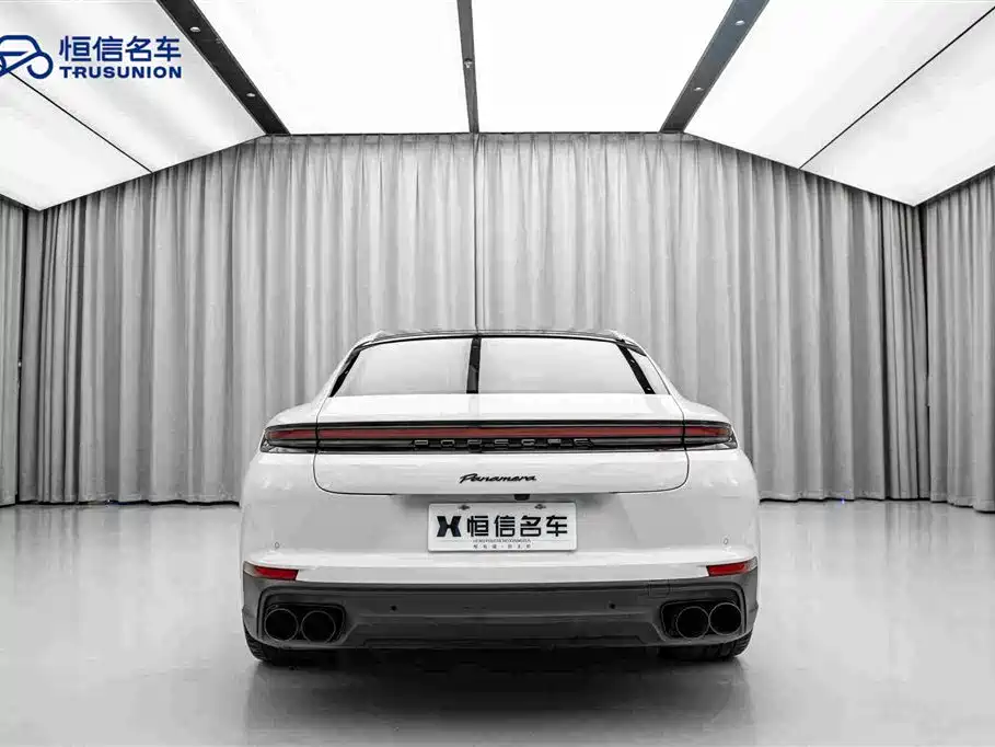 Porsche Panamera — миниатюра 6