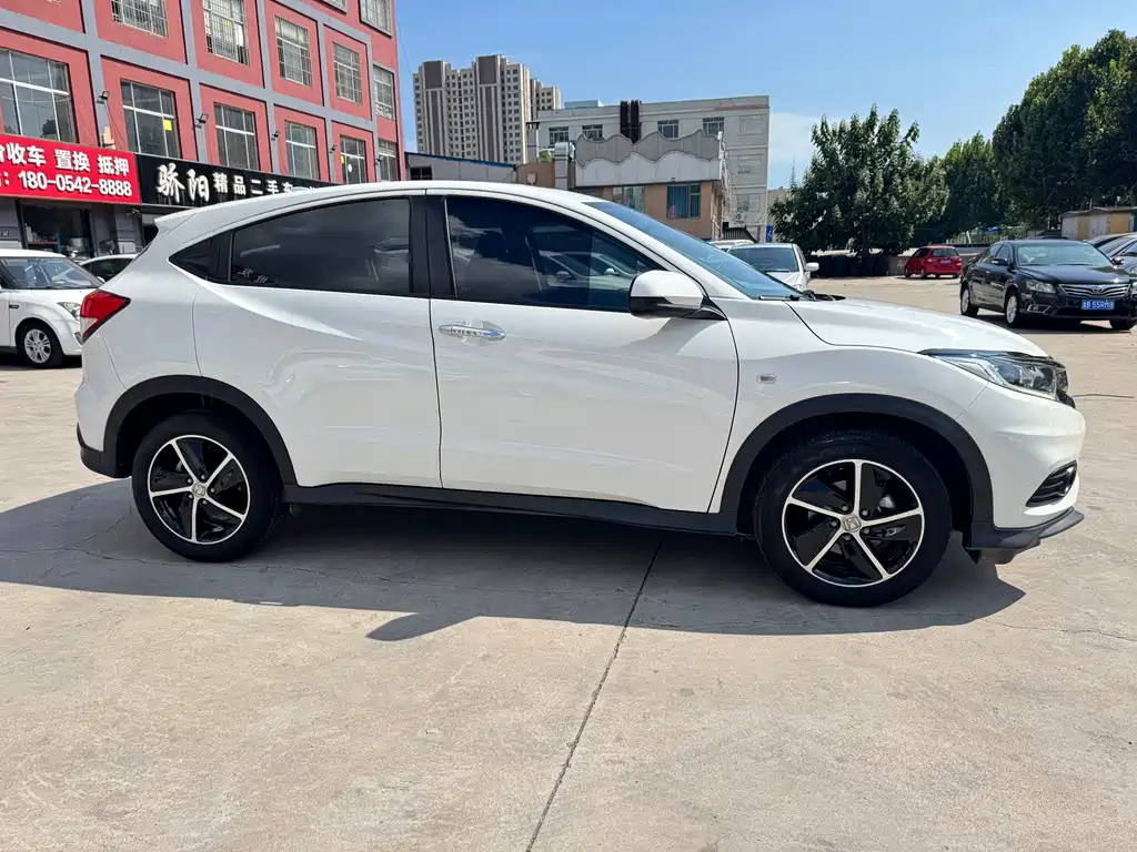 Honda Vezel — миниатюра 7
