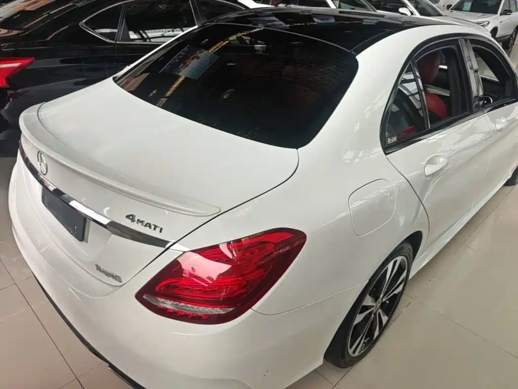 Mercedes-Benz C-Class — миниатюра 7