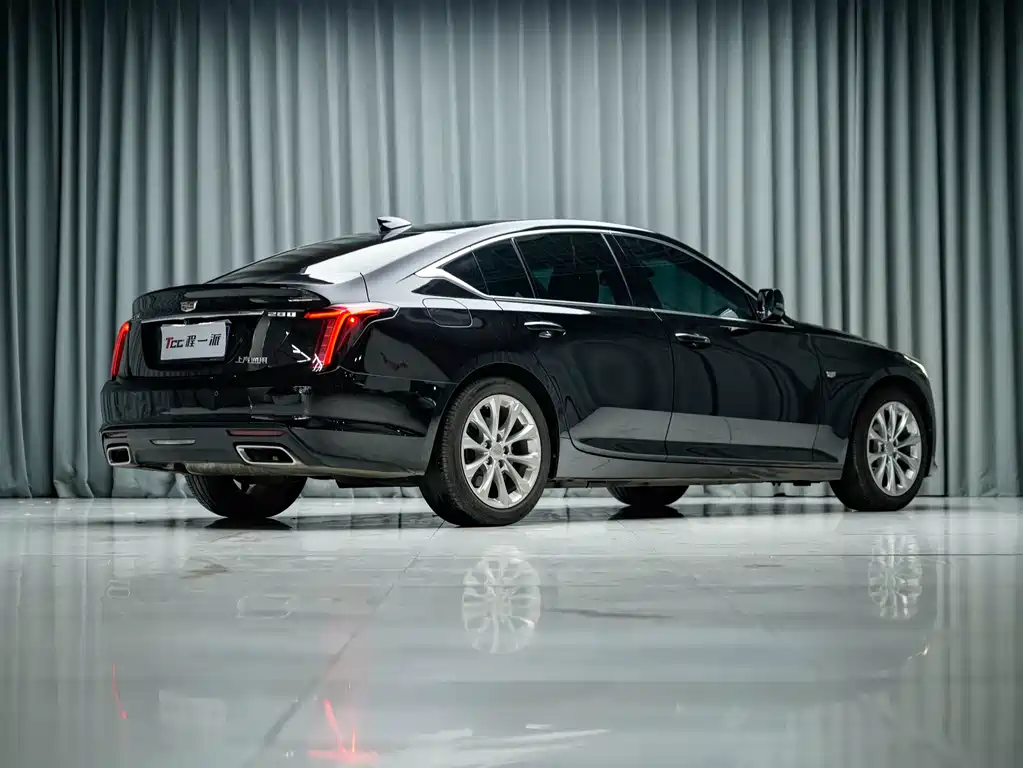 Cadillac CT5 — миниатюра 9