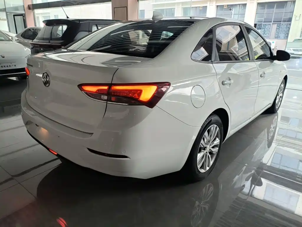 Buick Excelle — миниатюра 7