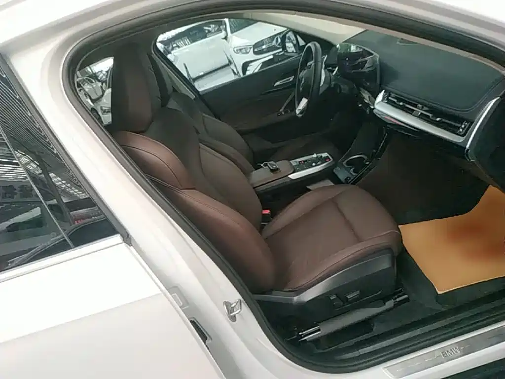 BMW X1 — миниатюра 25