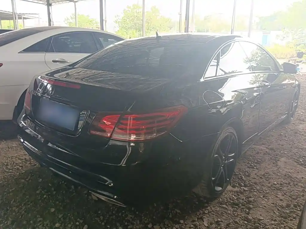 Mercedes-Benz E-Class (Import) — миниатюра 7