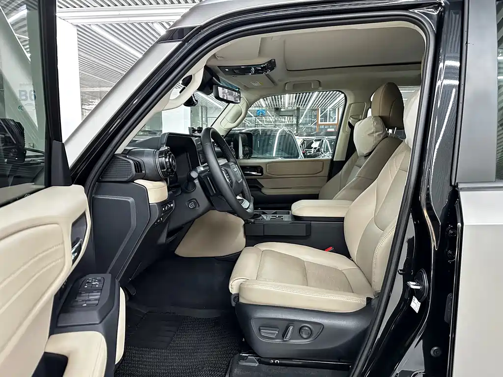Toyota Prado — миниатюра 4