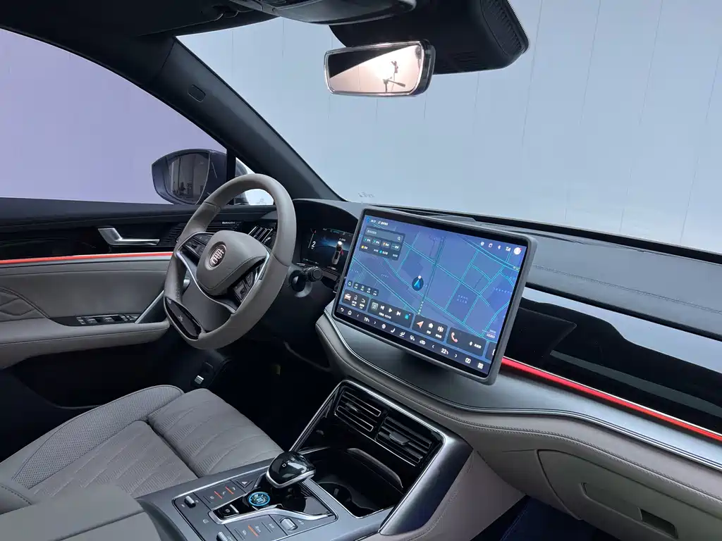 BYD Tang New Energy — миниатюра 6