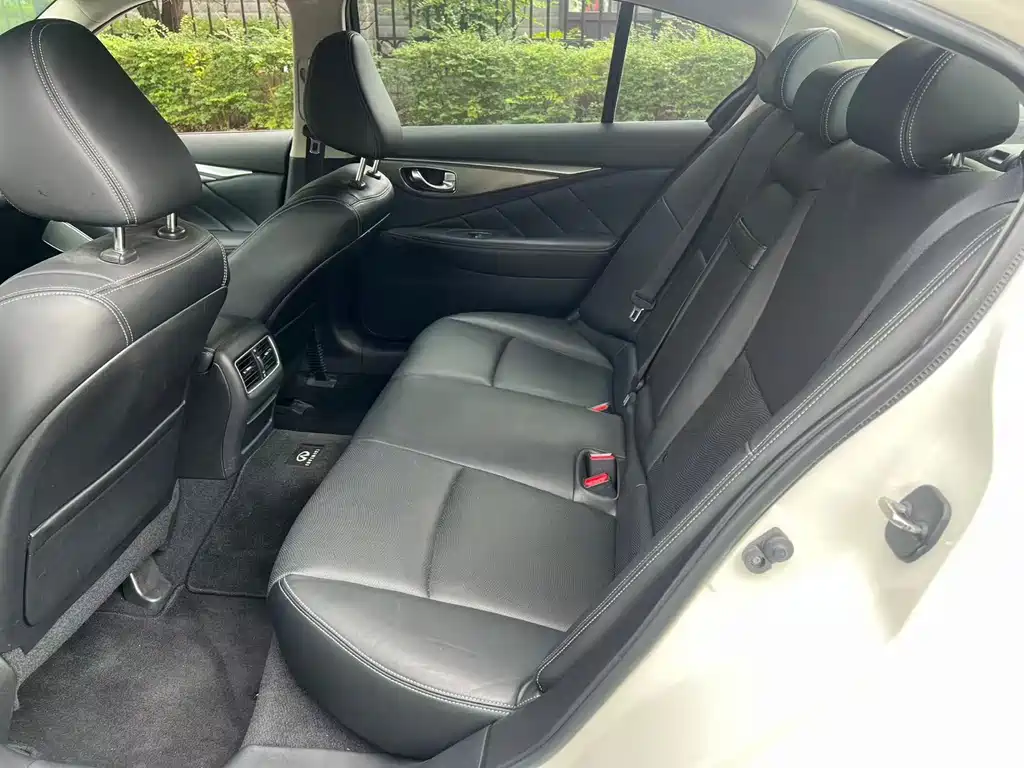 Infiniti Q50L — миниатюра 5