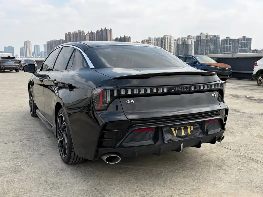 Lynk & Co 03 — миниатюра 18