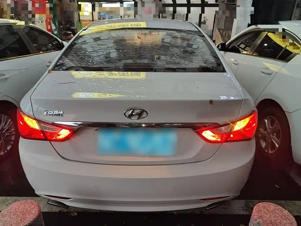 Hyundai Sonata — миниатюра 6