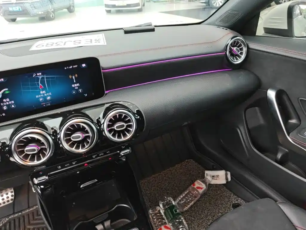 Mercedes-Benz CLA (Import) — миниатюра 13