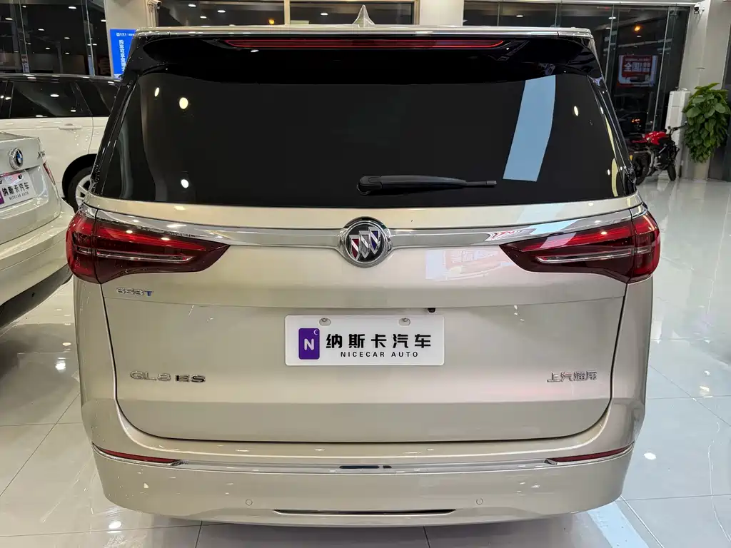 Buick GL8 — миниатюра 4