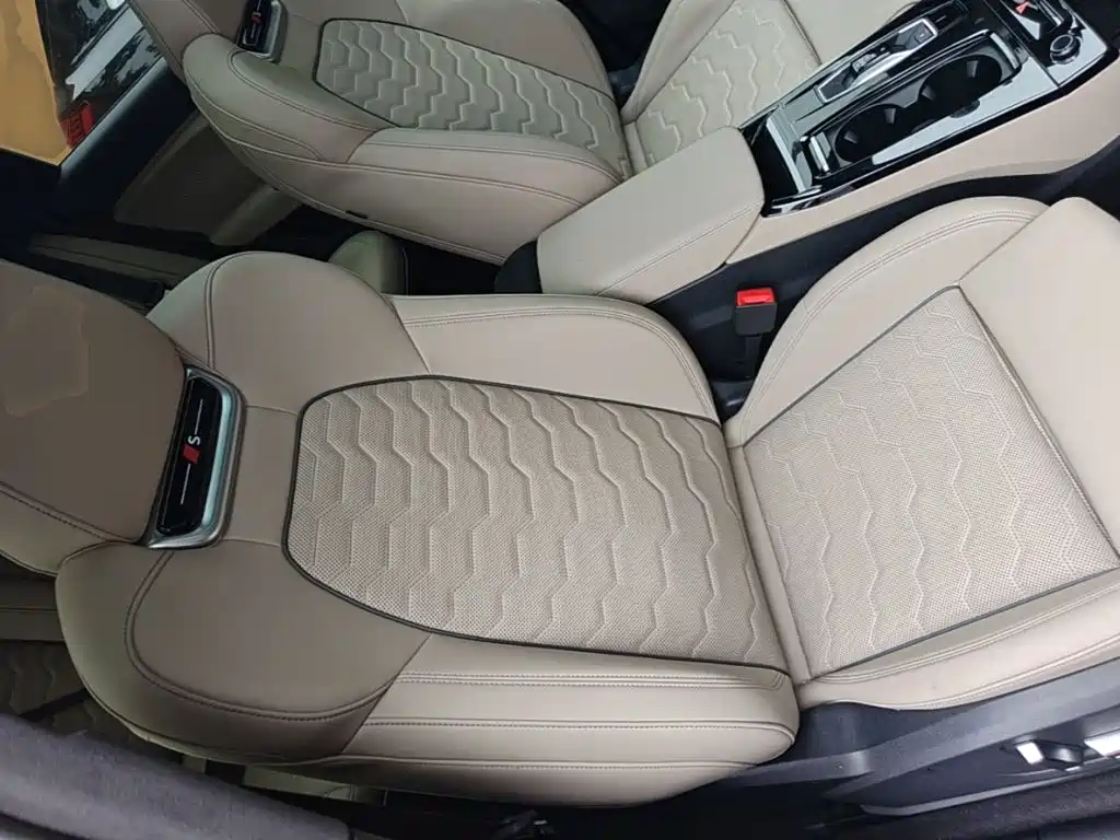 Audi Q6L e-tron — миниатюра 25
