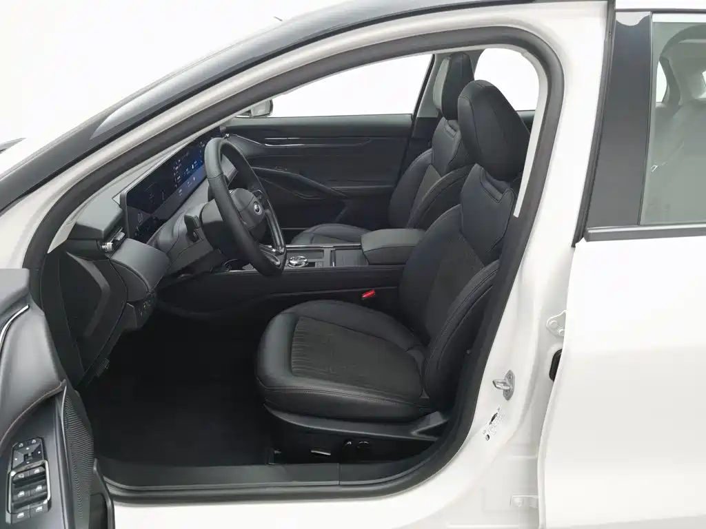 Ford Mondeo — миниатюра 10