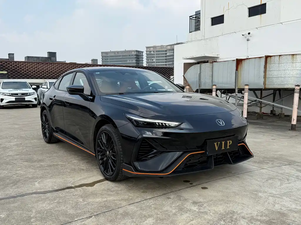 Changan UNI-V — миниатюра 3