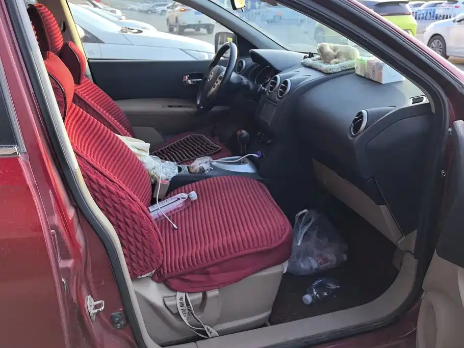 Nissan Qashqai — миниатюра 8