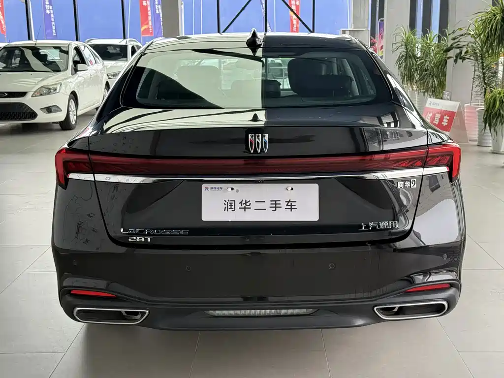 Buick LaCrosse — миниатюра 4
