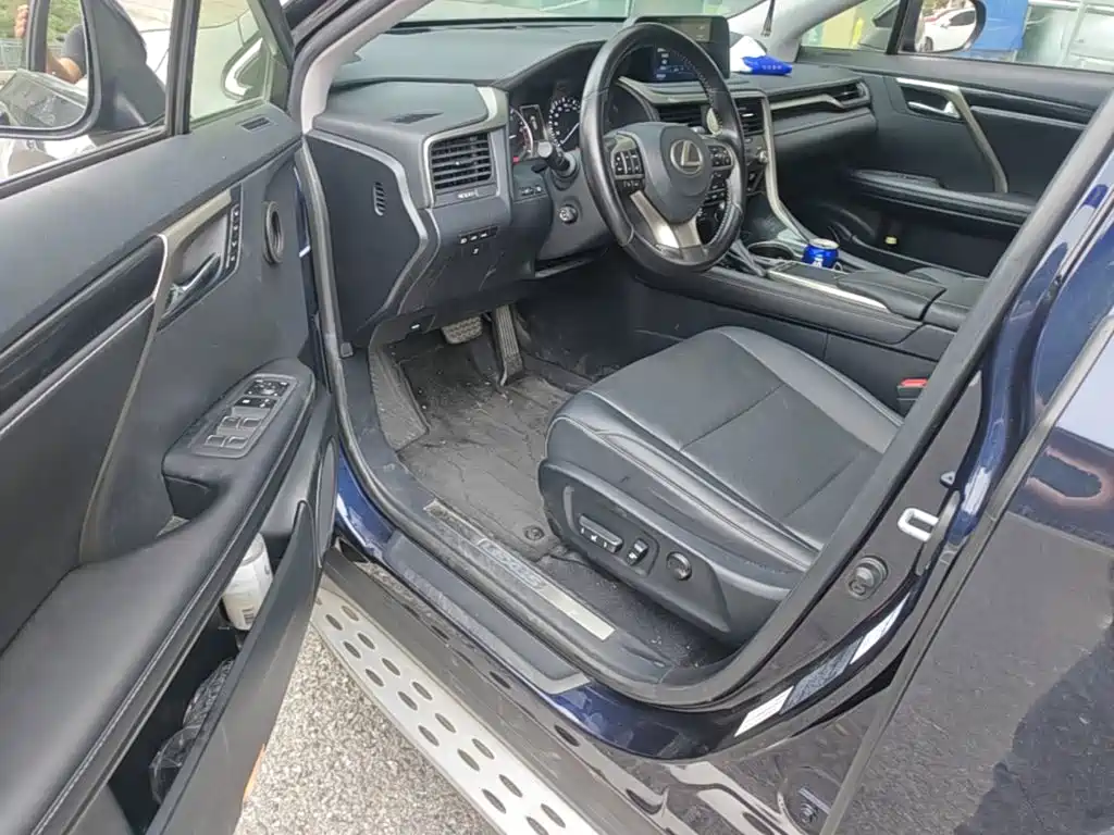 Lexus RX — миниатюра 21