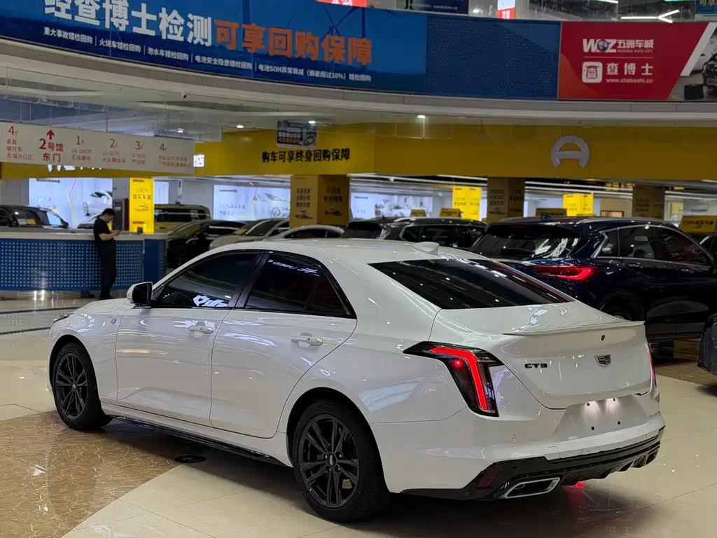 Cadillac CT4 — миниатюра 5