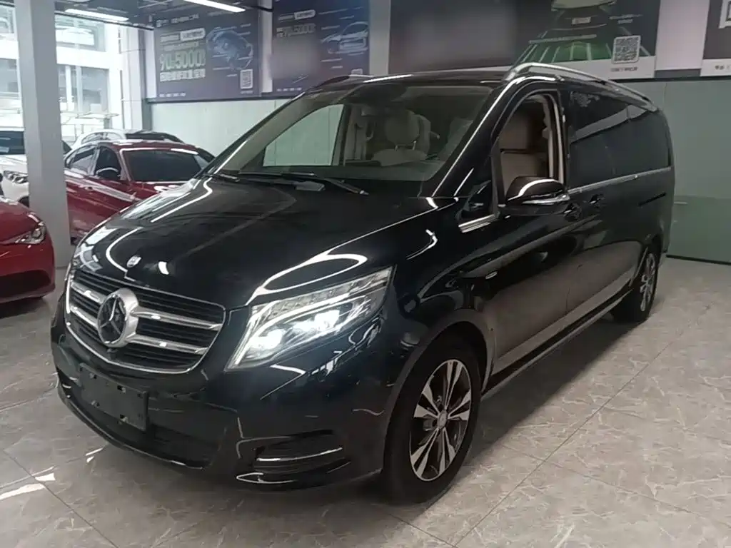 Mercedes-Benz V-Class — миниатюра 2