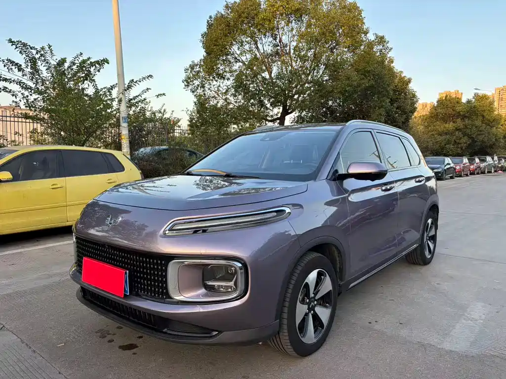 WULING AUTOMOBILE WULING NEBULA