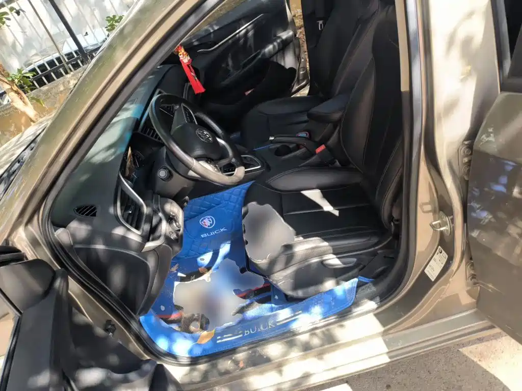 Buick Excelle — миниатюра 11
