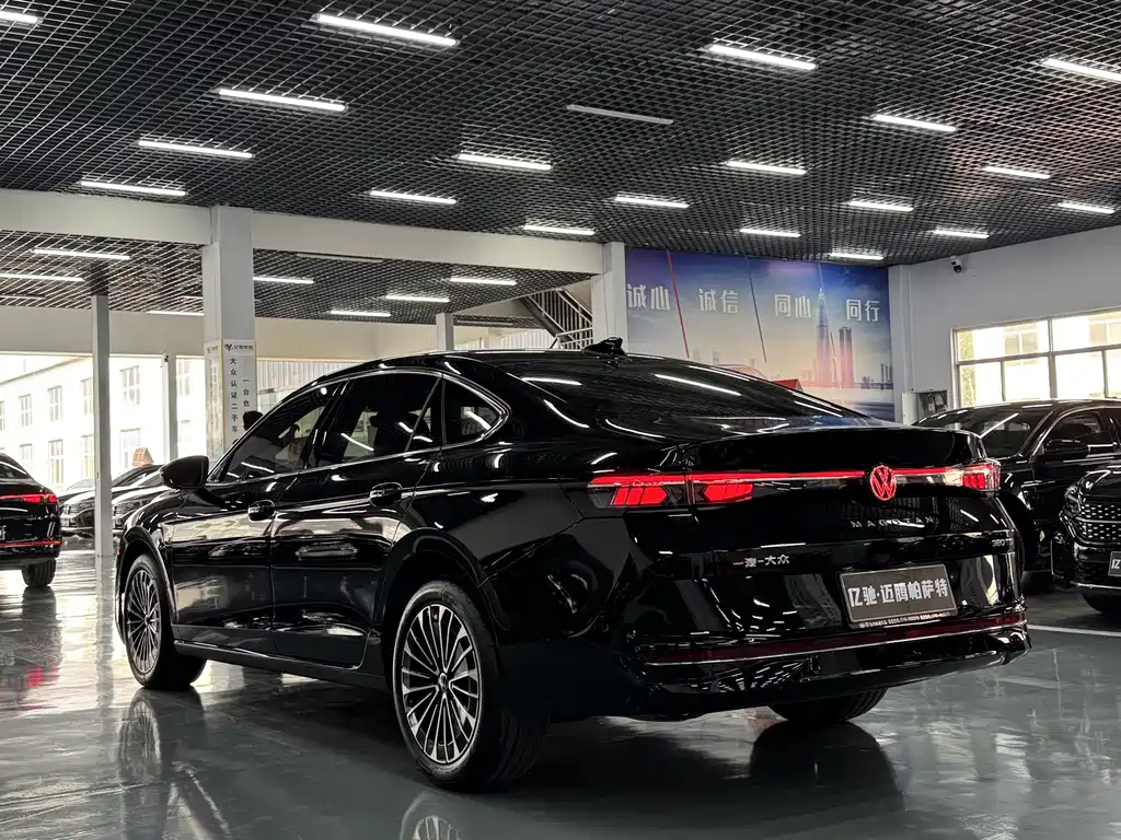 Volkswagen Magotan — миниатюра 7