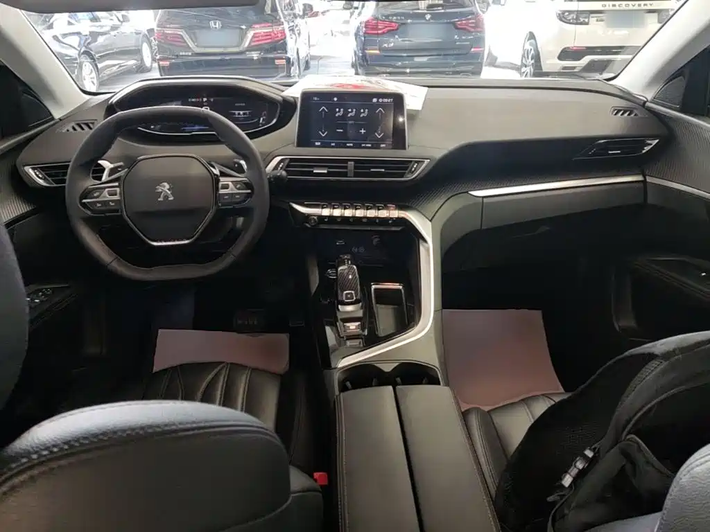 Peugeot 5008 — миниатюра 10