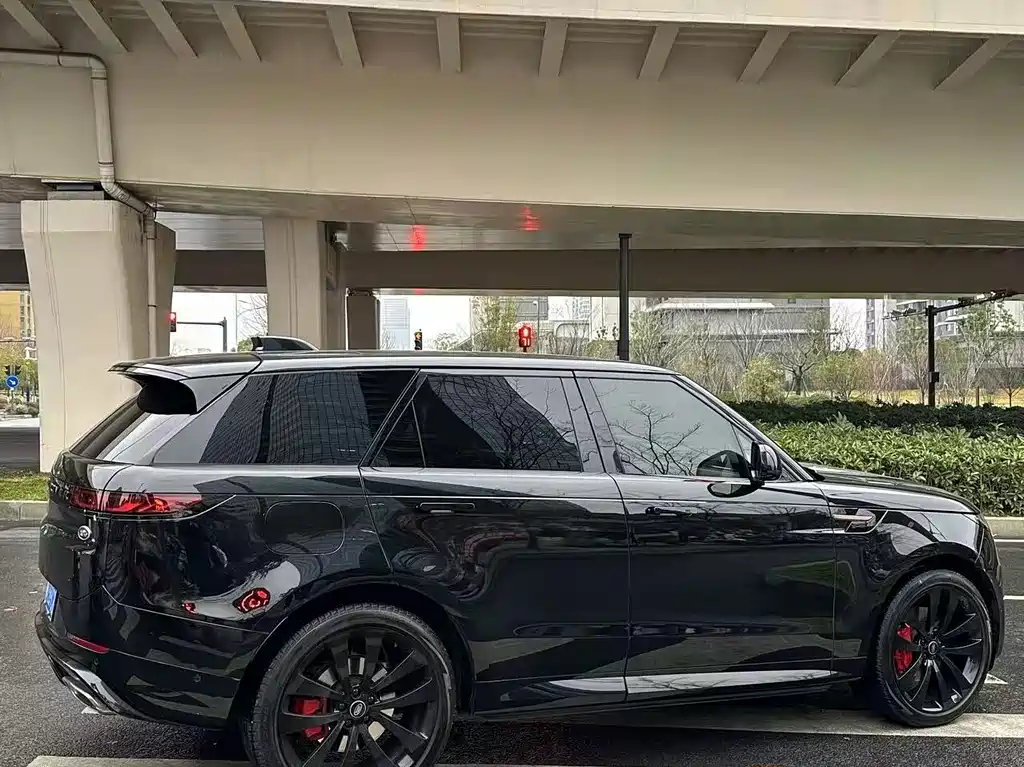 Land Rover Sport — миниатюра 6